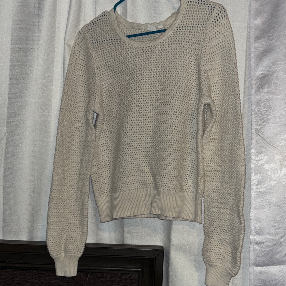 GAP Women's Off-White Knit Sweater